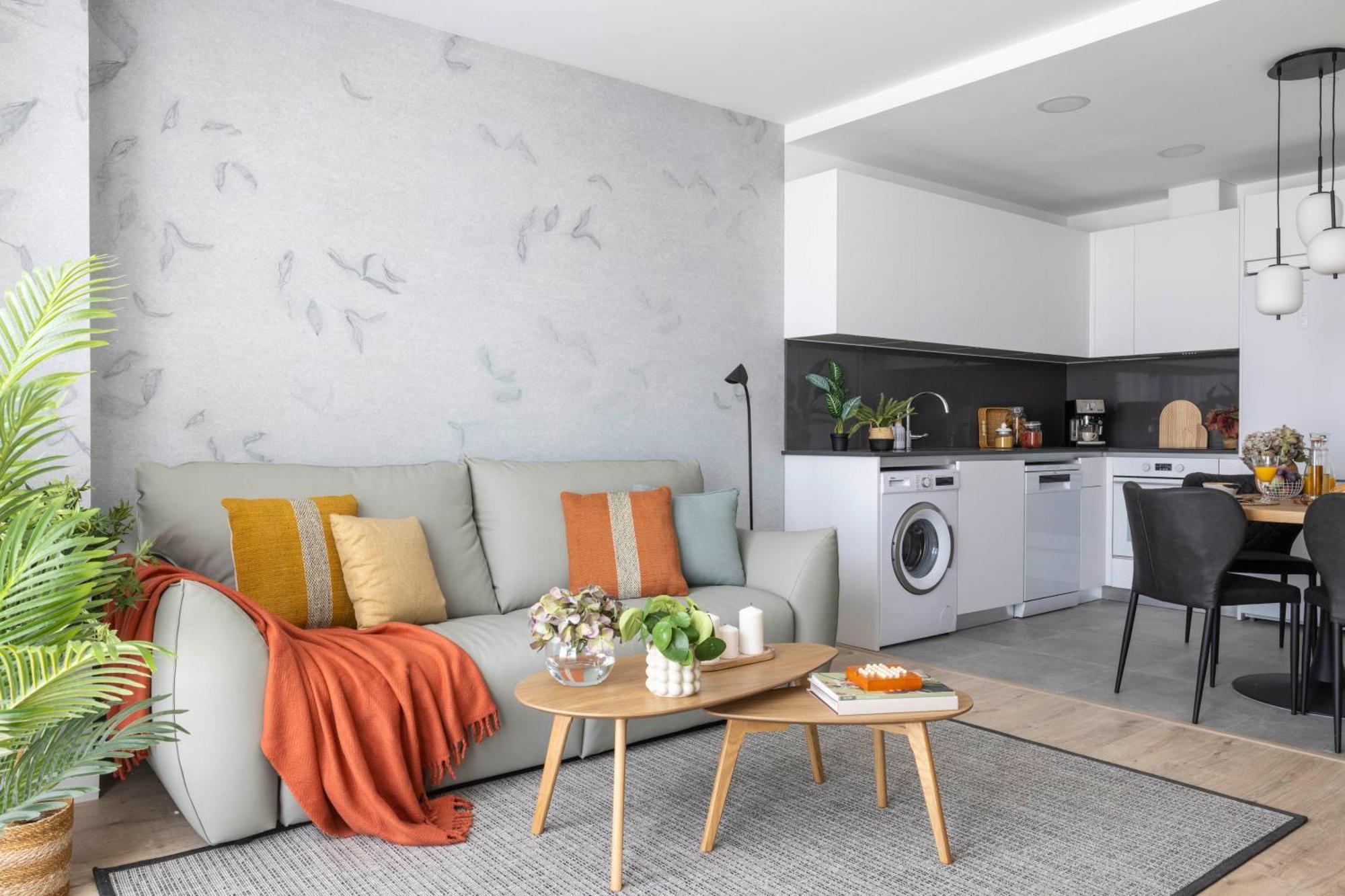 Pando 1 Bed 25d Floor Apartment Malaga